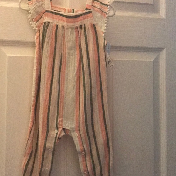 One piece romper - Picture 1 of 2